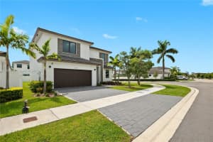 23393 SW 107th Pl, Princeton, FL 33032, Sold 10/04/23