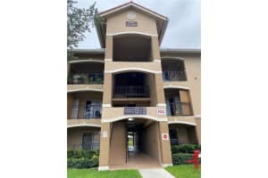11730 SW 2nd St, Pembroke Pines, FL 33025, Sold 10/25/23