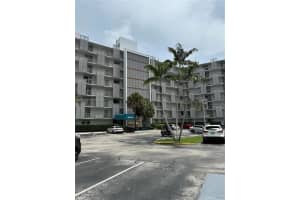 3475 N Country Club Dr APT 112, Aventura, FL 33180, Sold 11/10/23