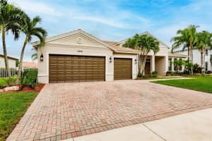 4826 Sunkist Way, Cooper City, FL 33330, Sold 01/10/24