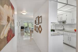4851 NW 26th Ct APT 340, Lauderdale Lakes, FL 33313, Sold 12/15/23
