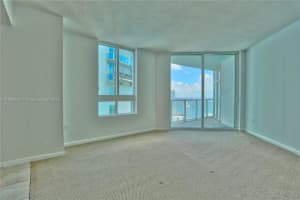 1900 N Bayshore Dr APT 4110, Miami, FL 33132, Sold 10/19/23