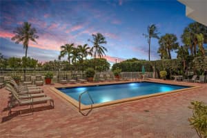 4301 Collins Ave APT 311, Miami Beach, FL 33140, Sold 12/18/24