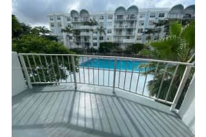 498 NW 165th St APT D401, Miami, FL 33169, - MLS#A11439714