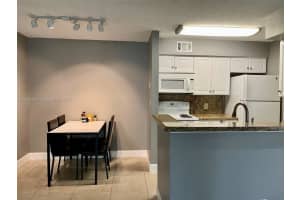 2826 S University Dr APT 3103, Davie, FL 33328, Sold 10/02/23