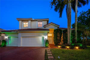 1504 Lantana Dr, Weston, FL 33326, Sold 01/25/24