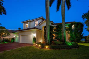 1504 Lantana Dr, Weston, FL 33326, Sold 01/25/24