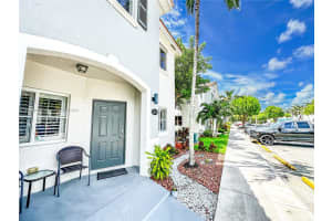 2976 SE 15th Ave #0, Homestead, FL 33035, Sold 09/27/23