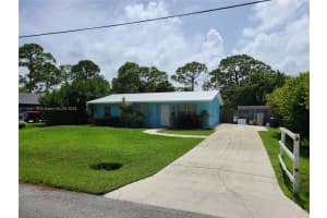 8856 SE Sunset Dr, Hobe Sound, FL 33455, Sold 10/27/23
