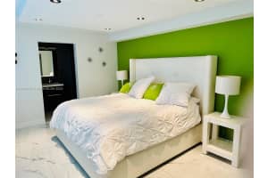 405 N Hibiscus Dr APT 101, Miami Beach, FL 33139, Sold 10/04/23