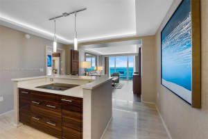 551 N Fort Lauderdale Beach Blvd R502, Fort Lauderdale, FL 33304, Sold 12/19/24