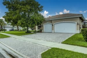 14895 SW 40th St, Davie, FL 33331, Sold 10/05/23