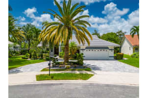 840 Cypress Pointe Dr W, Pembroke Pines, FL 33027, Sold 10/11/23