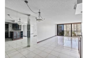 1450 Brickell Bay Dr APT 709, Miami, FL 33131, Sold 10/17/23