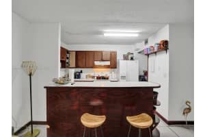 20301 NE 30th Ave Apt 122-5, Aventura, FL 33180, Sold 11/01/23