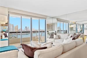 19101 Mystic Pointe Dr APT 2908, Aventura, FL 33180, Sold 06/26/24