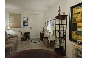 138 SE 33rd Terrace, Homestead, FL 33033, Sold 10/12/23