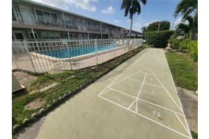 500 Layne Blvd APT 19, Hallandale Beach, FL 33009, Sold 04/29/24