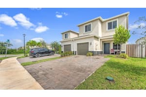 863 SE 17th St #863, Homestead, FL 33035, Sold 10/13/23