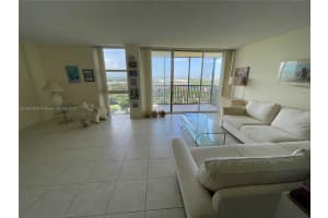 20379 W Country Club Dr APT 2040, Aventura, FL 33180, Sold 01/10/24