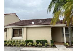 6547 NW 170th Terrace, Hialeah, FL 33015, Sold 10/10/23