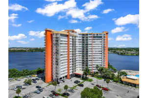 1301 NE Miami Gardens Dr #722w, Miami, FL 33179, Sold 10/03/23