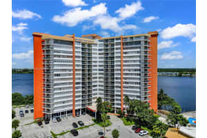 1301 NE Miami Gardens Dr #722w, Miami, FL 33179, Sold 10/03/23