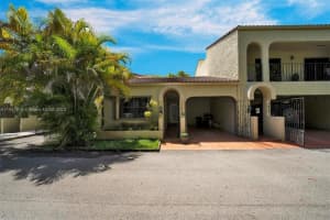 3694 Estepona Ave, Doral, FL 33178, Sold 10/12/23