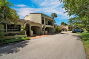 3694 Estepona Ave, Doral, FL 33178, Sold 10/12/23