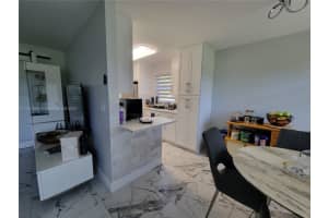 69 Royal Oak Ct, Vero Beach, FL 32962, Sold 03/25/24