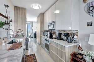 2681 N Flamingo Rd #2501s, Sunrise, FL 33323, Sold 11/27/23