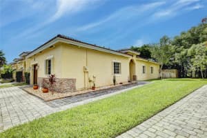 3322 NE 11th Dr, Homestead, FL 33033, Sold 11/08/23