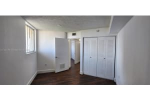 102 SW 6th Ave APT 608, Miami, FL 33130, Sold 10/27/23