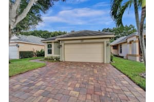 9213 Arborwood Cir, Davie, FL 33328, Sold 11/08/23