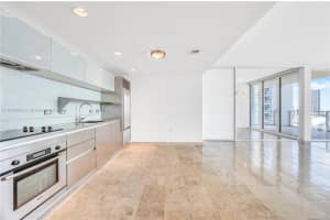 1040 Biscayne Blvd APT 2107, Miami, FL 33132, Sold 10/27/23