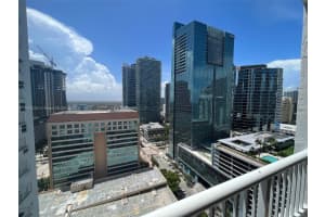 170 SE 14th St #2405, Miami, FL 33131, Sold 11/17/23