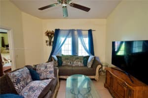 3811 Island Club Cir E, Lake Worth, FL 33462, Sold 11/17/23