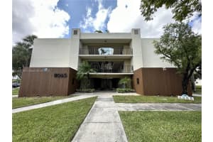 8065 SW 107th Ave APT 103, Miami, FL 33173, Sold 10/16/23