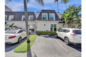 607 NE 26th Ave, Hallandale Beach, FL 33009, Sold 11/10/23