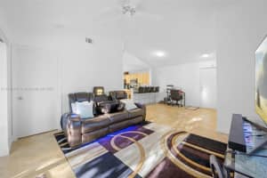10155 W Sunrise Blvd APT 304, Plantation, FL 33322, Sold 02/14/24