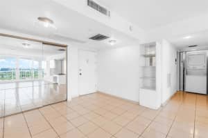 5401 Collins Ave APT 920, Miami Beach, FL 33140, Sold 10/23/23