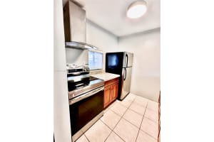 7940 NW 50th St #104, Lauderhill, FL 33351, Sold 11/27/23