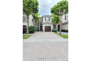 840 SW 154th Path, Miami, FL 33194, Sold 10/23/23