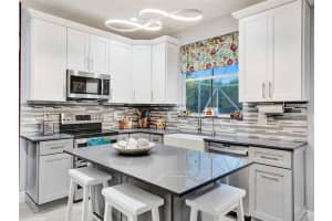 4150 Staghorn Ln, Weston, FL 33331, Sold 11/16/23