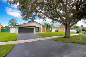 11685 SW 51st Ct, Cooper City, FL 33330, Sold 10/26/23