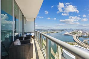 888 Biscayne Blvd APT 4904, Miami, FL 33132, Sold 06/24/24