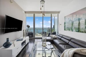 888 Biscayne Blvd APT 4904, Miami, FL 33132, Sold 06/24/24