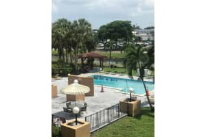 1820 W 53rd St APT 304, Hialeah, FL 33012, Sold 12/15/23