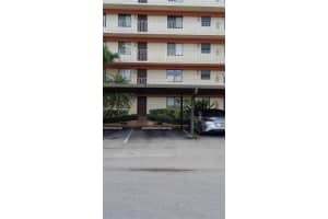 7370 S Oriole Blvd APT 103, Delray Beach, FL 33446, Sold 10/06/23