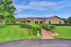 15211 SW 163rd St, Miami, FL 33187, Sold 06/17/24